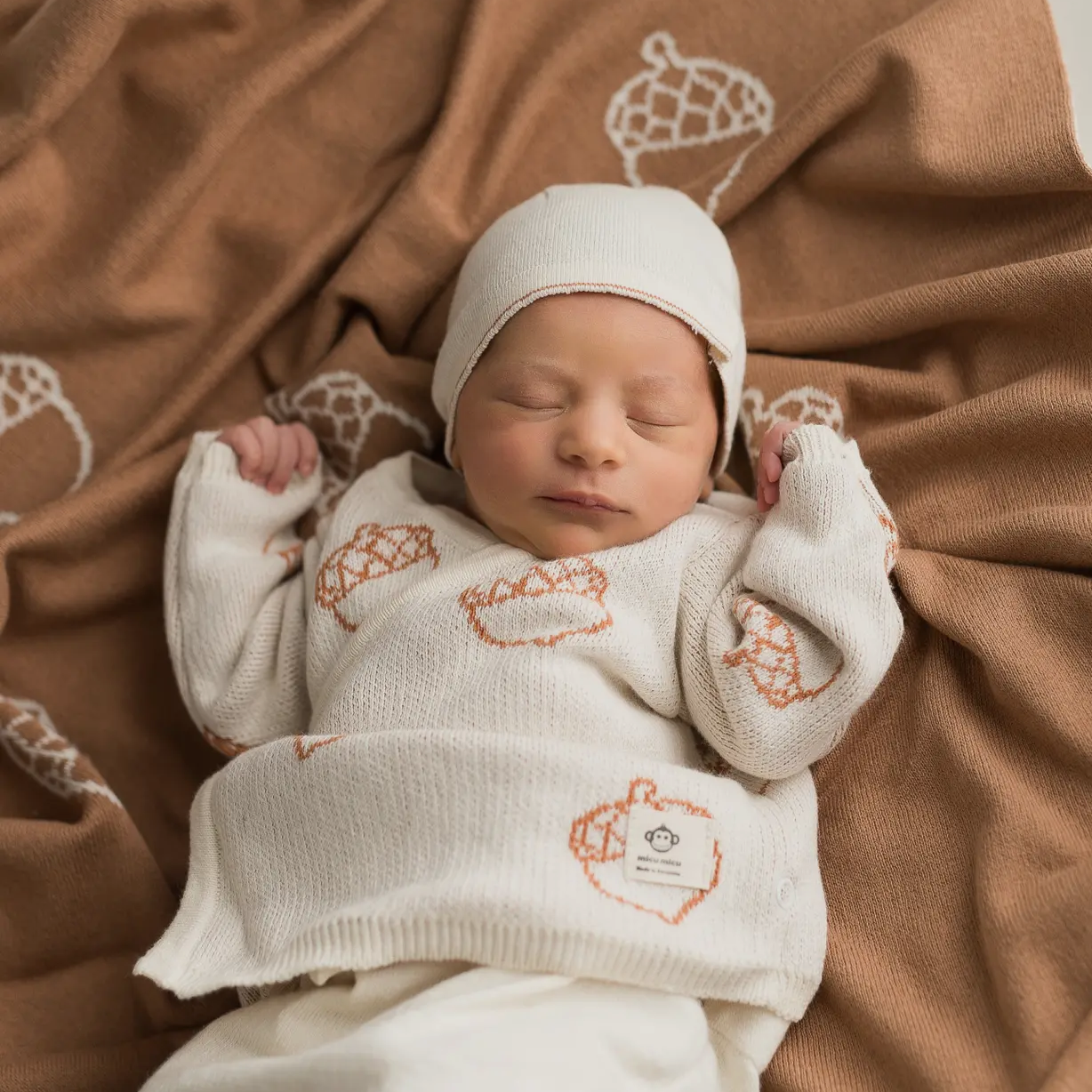 Newborn Pack Acorn Ecru